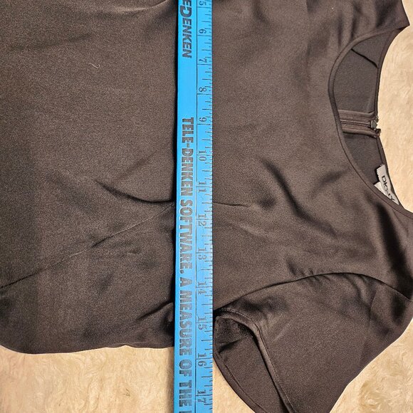 DKNY Women's Black Sheer Peplum Top Size 2 - Picture 4 of 8